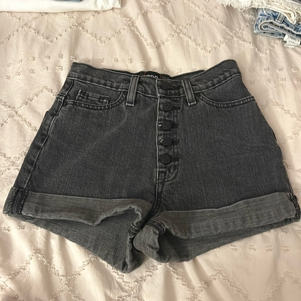 BDG Mom High-Rise Shorts